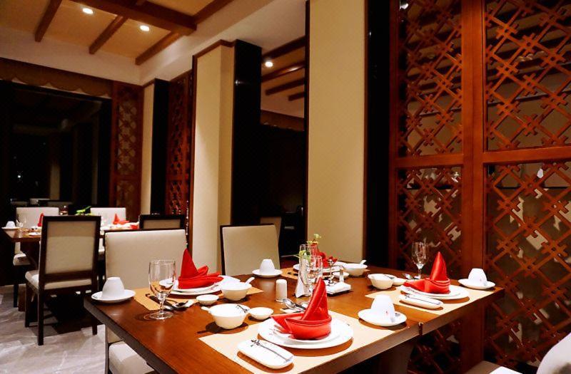 Hotel Wyndham Shenzhou Peninsula Wanning Esterno foto