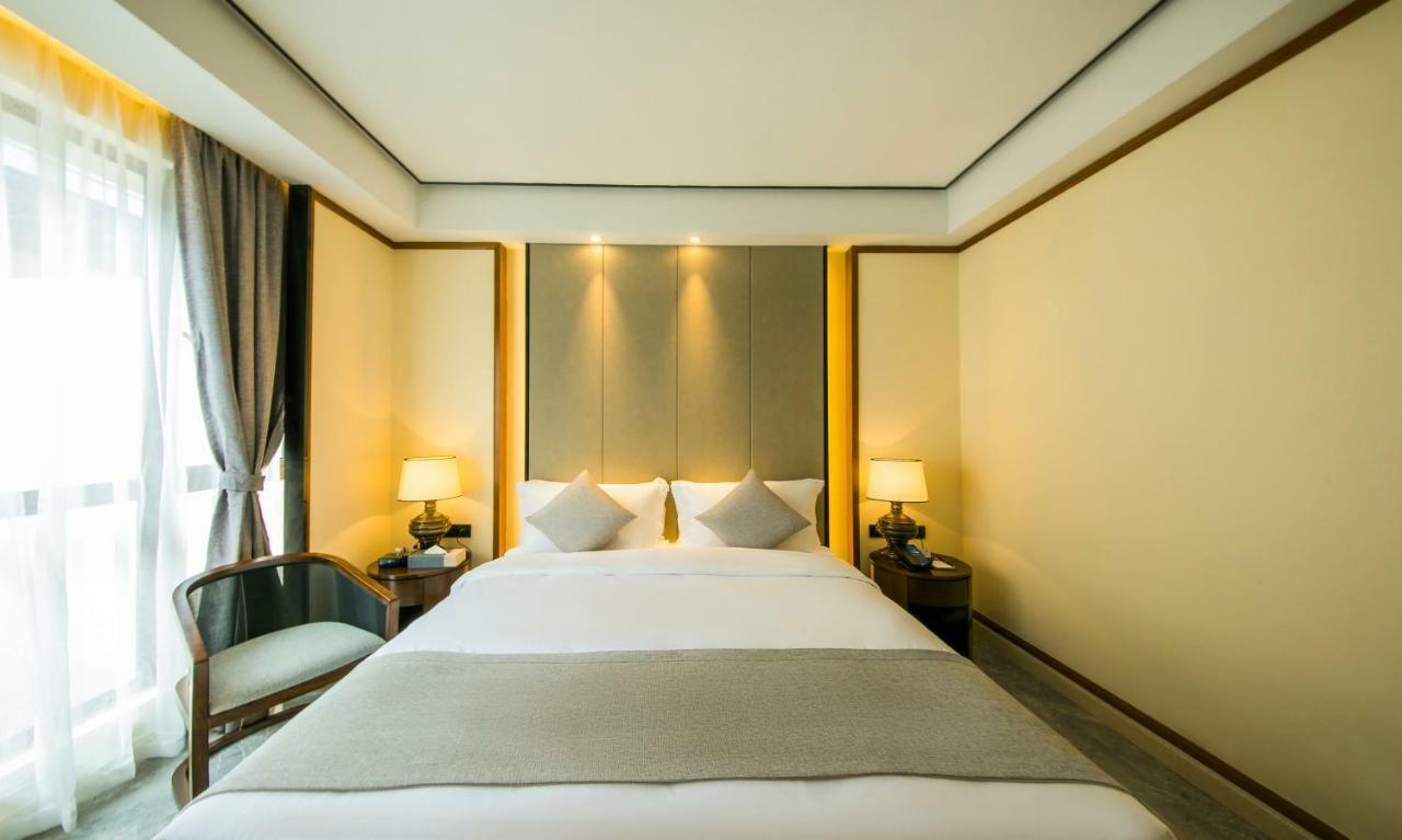Hotel Wyndham Shenzhou Peninsula Wanning Esterno foto