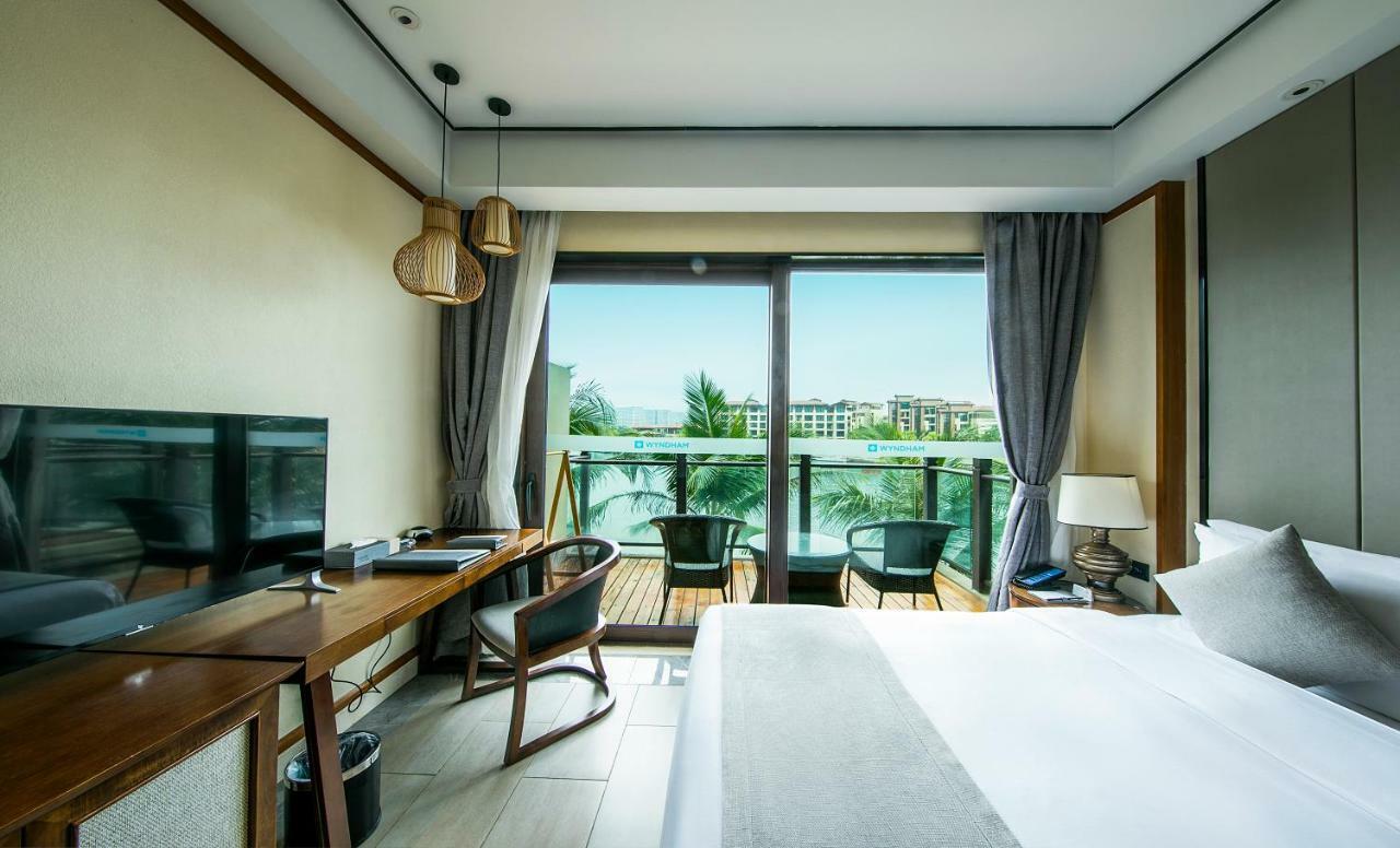 Hotel Wyndham Shenzhou Peninsula Wanning Esterno foto