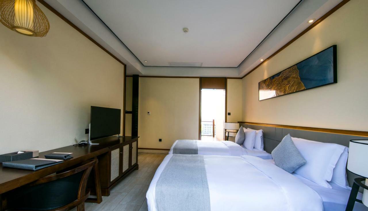Hotel Wyndham Shenzhou Peninsula Wanning Esterno foto