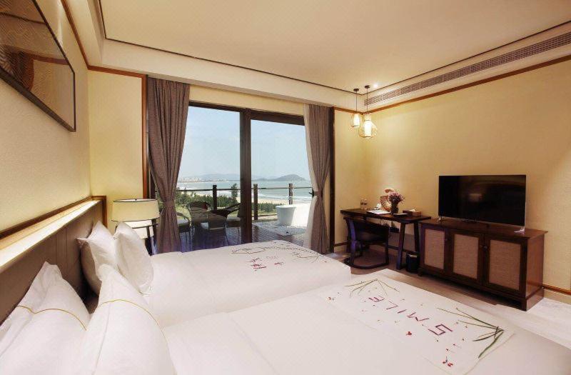 Hotel Wyndham Shenzhou Peninsula Wanning Esterno foto